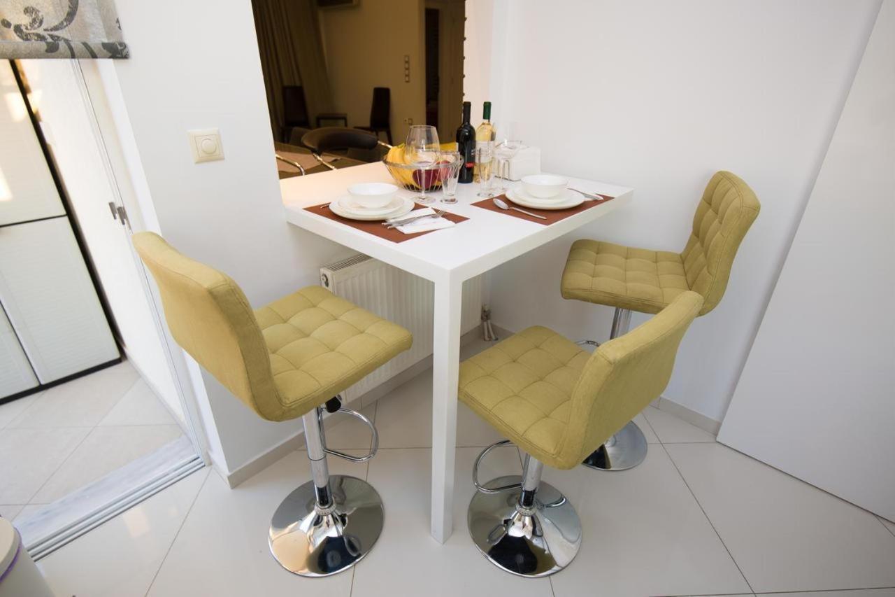 Helen Luxury Loft Design Meisonette-Apartment เอเธนส์ ภายนอก รูปภาพ