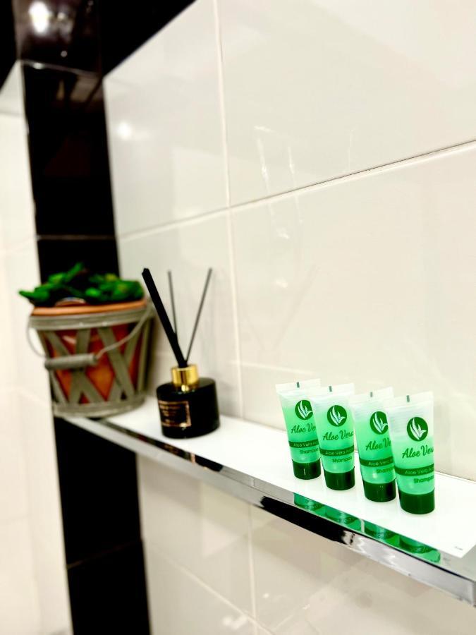 Helen Luxury Loft Design Meisonette-Apartment เอเธนส์ ภายนอก รูปภาพ
